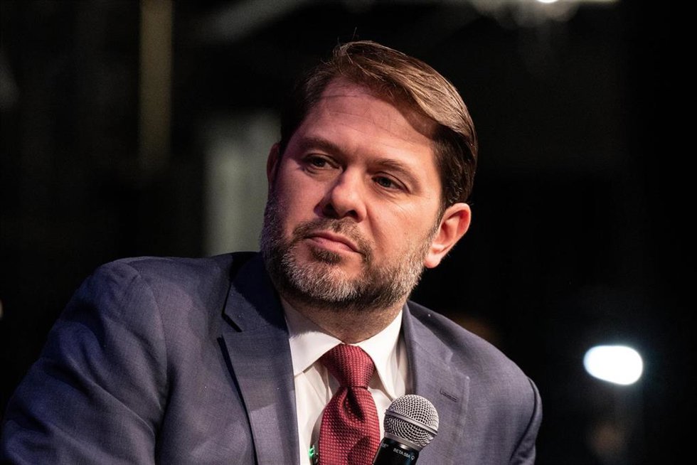 Archivo - El senador estadounidense del Partido Demócrata Rubén Gallego.