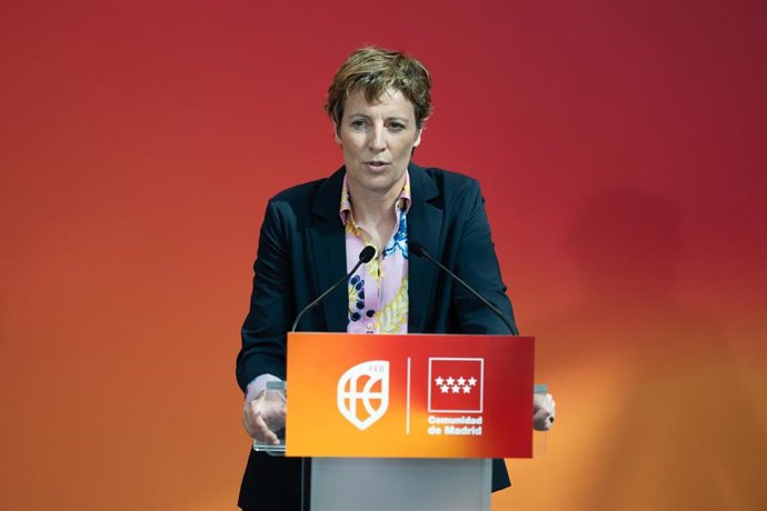 Archivo - La presidenta de la Federación Española de Baloncesto (FEB) Elisa Aguilar