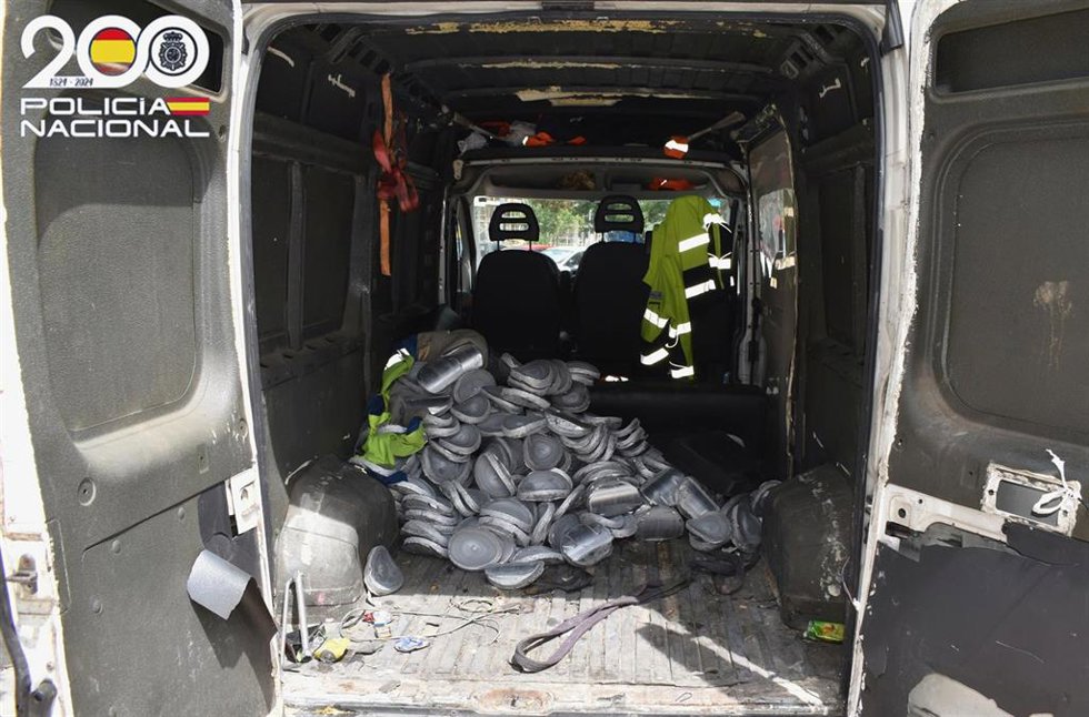Material incautado por la Pollicía.