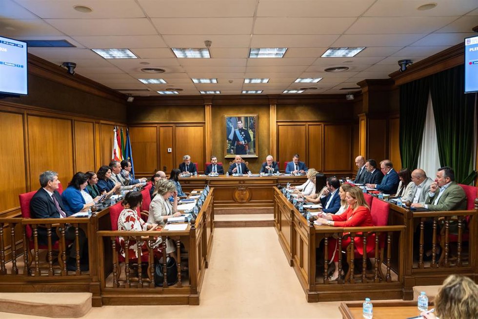 Sesión plenaria de la Diputación de Almería.