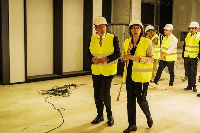 El conseller de Justicia, Ramon Espadaler, visita las obras del futuro Servicio de Guardia del edificio judicial de Sabadell (Barcelona)