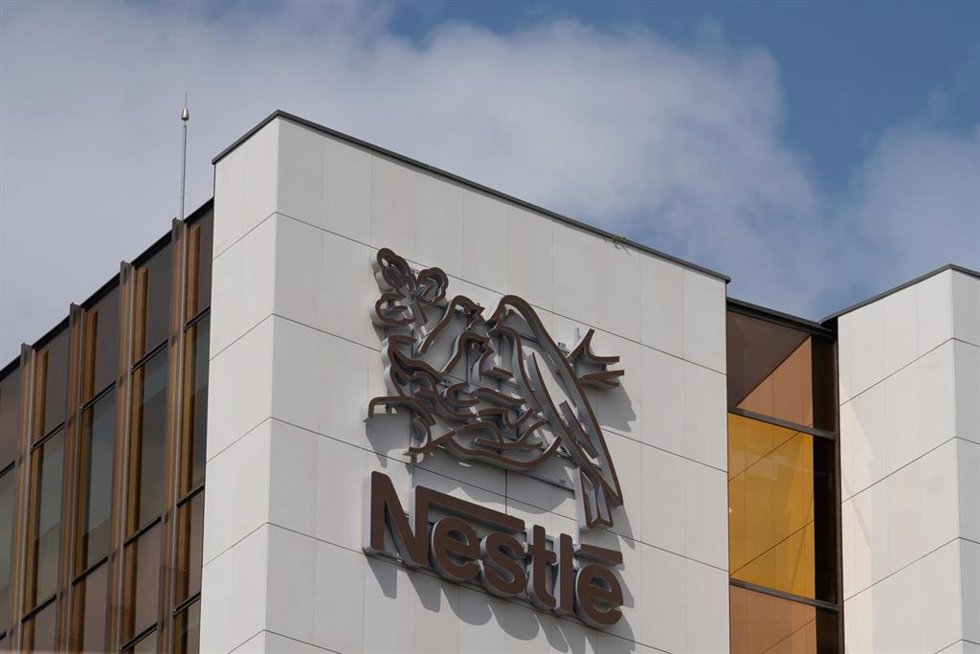 Archivo - Fachada de la sede de Nestlé España