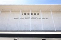 Un juez federal bloquea el cambio de nombre del Centro John F. Kennedy para las Artes Escénicas