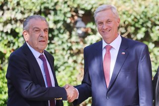 Santiago, 19 de diciembre 2025. El Presidente electo Jose Antonio Kast se reune con el exmandatario Eduardo Frei. Jonnathan Oyarzun/Aton Chile