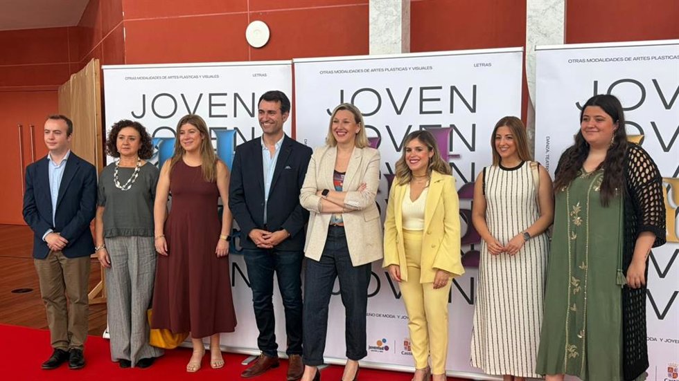 La vicepresidenta en funciones de la Junta de Castilla y León y consejera de Familia e Igualdad de Oportunidades, Isabel Blanco, participa en la gala de entrega de premios del programa 'Arte Joven: Jóvenes Artistas de Castilla y León 2026'