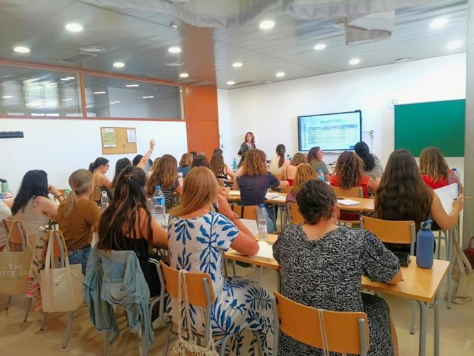 Asistentes al curso de valorador de la dependencia.
