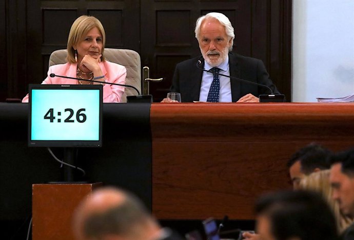 Pleno en el Ayuntamiento de Jerez (Cádiz) .