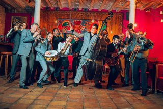 El Teatro Juan Bravo de Segovia acoge este domingo el concierto de la Barcelona Big Blues Band