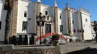 Jerez de los Caballeros se prepara este sábado para celebrar su Procesión Extraordinaria Magna Mariana