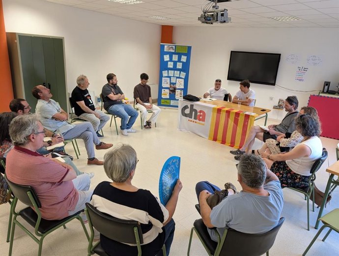 Comisión de Coordinación de las Redoladas de Teruel celebrada este sábado por CHA en Montalbán.