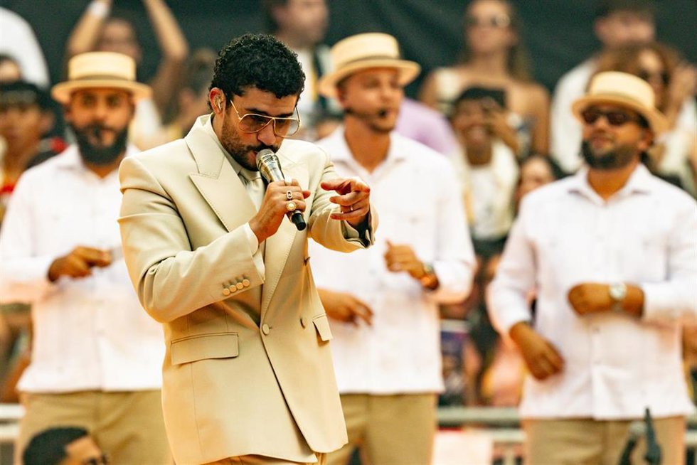 El cantante Bad Bunny actúa durante un concierto, en el Riyadh Air Metropolitano, a 30 de mayo de 2026, en Madrid (España).