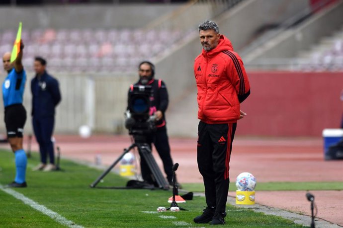 Futbol, Deportes La Serena vs Colo Colo. Fecha 14, Liga de primera 2026. El entrenador de Colo Colo Fernando Ortiz es fotografiado durante un partido de la liga de primera disputado en el estadio La Portada en La Serena, Chile. 30/05/2026 Alejandro