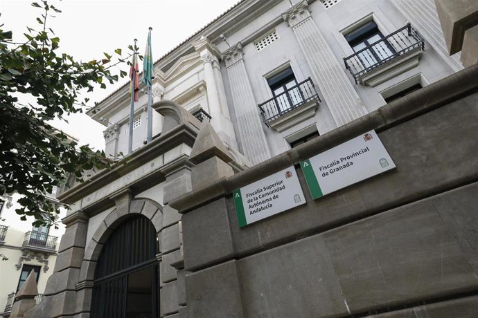 Archivo - Sede de la Fiscalía en Granada.