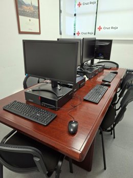 Equipos_Informaticos donados a Cruz Roja