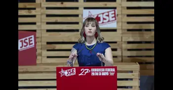 La nueva líder de Juventudes del PSOE acusa a la derecha de ser "herederos del franquismo" y los llama "pijos de salón"