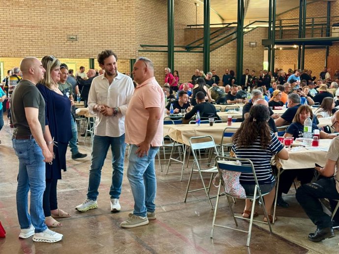 El presidente de la DPH; Isaac Claver, en la clausura de la temporada de Mañoalmuerzos celebrada este domingo en Estadilla.