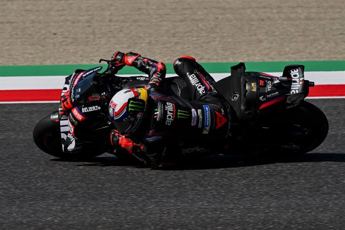 Mugello, Itália: IPA85206205 - O piloto italiano Marco Bezzecchi, da Aprilia Racing, durante o Grande Prêmio da Itália, Campeonato Mundial de MotoGP, em Mugello, Itália, em 31 de maio de 2026