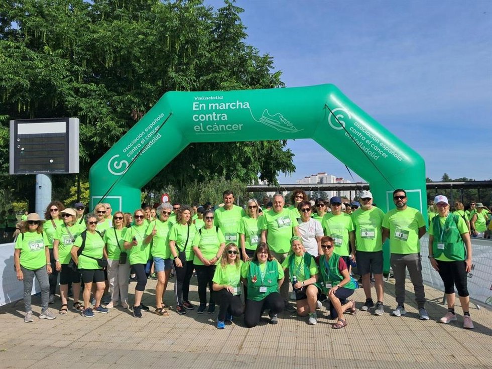 La IV Marcha contra el Cáncer de Laguna de Duero (Valladolid) reúne a cientos de asistentes y recauda más de 6.000 euros