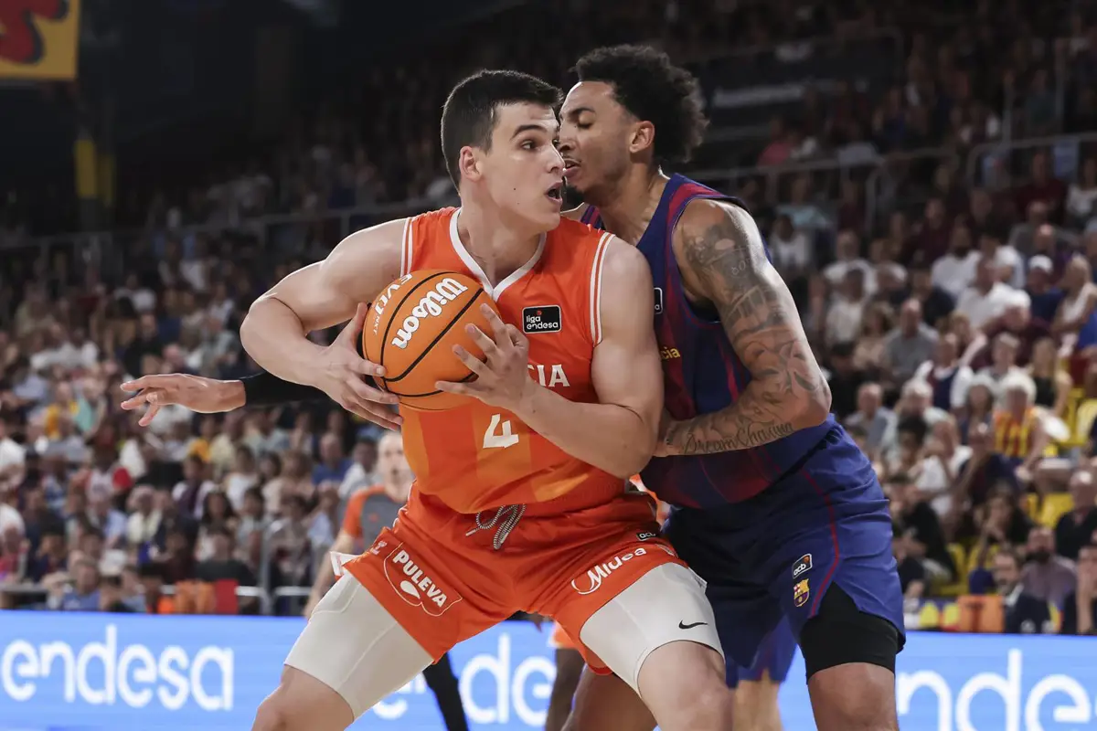 Jaime Pradilla y Miles Norris durante el partido.