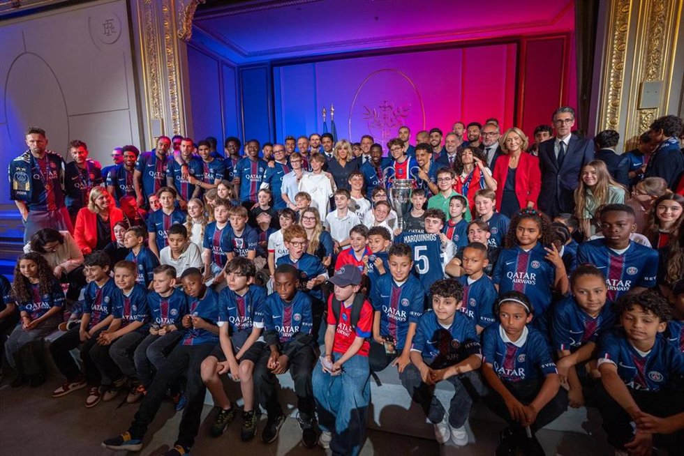 Recepción de Emmanuel Macron al Paris Saint Germain tras ganar la Liga de Campeones de fútbol