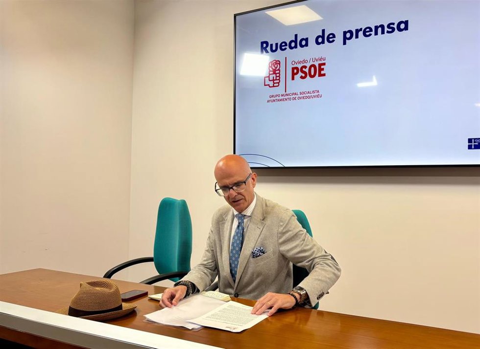 El concejal del Grupo Socialista en el Ayuntamiento de Oviedo Jorge García Monsalve