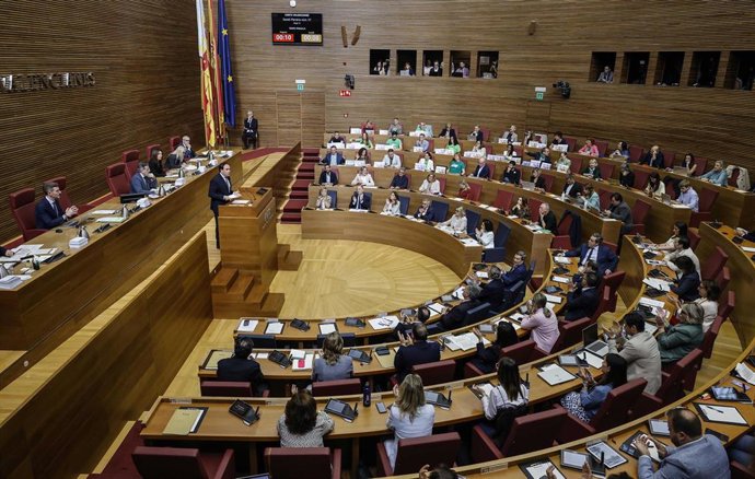 Sesión de control, en Les Corts Valencianes, a 21 de mayo de 2026