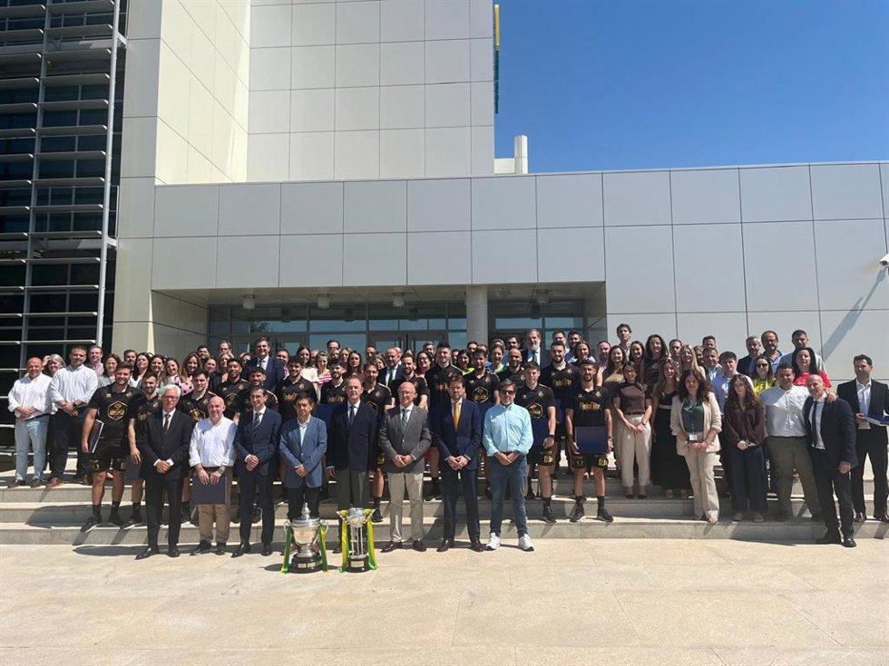 Recepción ofrecida por Caja Rural al Jaén FS