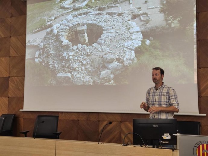 Encuentro 'Workshop on the limits and promise of geo-energies'