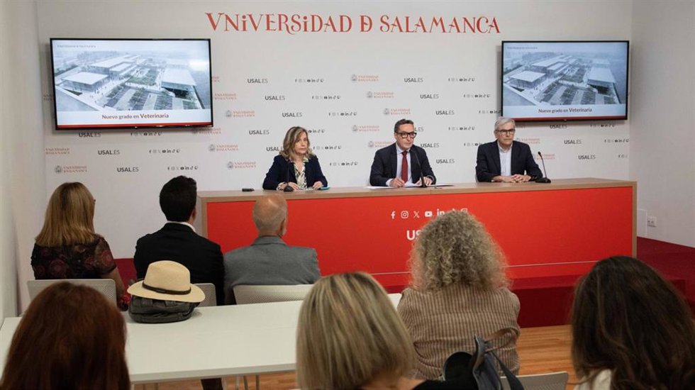 Presentación del nuevo Grado de Veterianaria de la USAL.