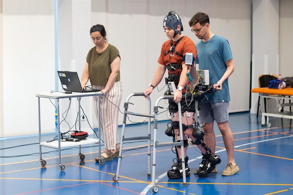 Demostración de los proyectos ReGAIT y REHAB-IMMERSIVE.