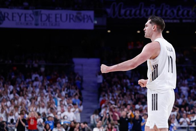Archivo - Mario Hezonja durante un partido del Real Madrid