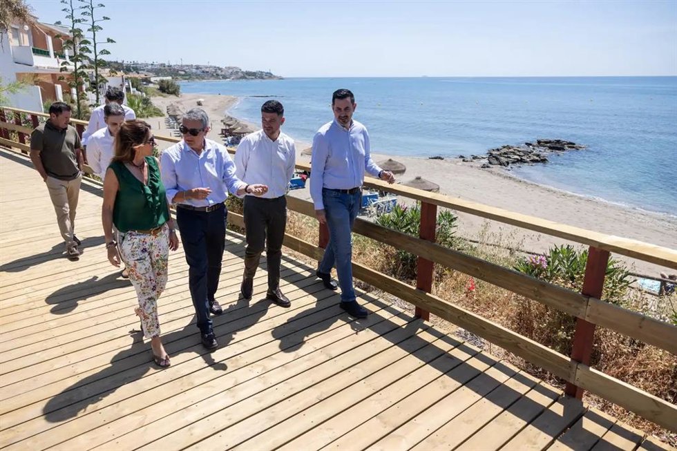 Visita de la senda litoral en Mijas