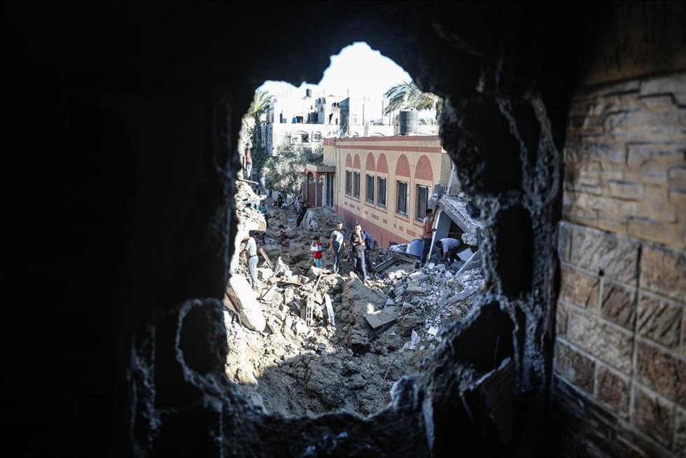 Escombros de un edificio destruido por Israel en Deir al Balá, en el centro de la Franja de Gaza