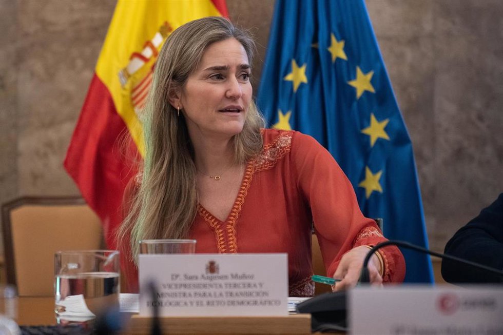 La vicepresidenta y ministra para la Transición Ecológica y el Reto Demográfico, Sara Aagesen, se reúne con agentes del sector gasista y del sector petrolero, en el Ministerio para la Transición Ecológica y el Reto Demográfico (MiTEco), a 27 de mayo de 20