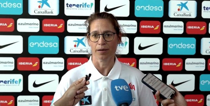 La seleccionadora de España Futuro, Anna Montañana