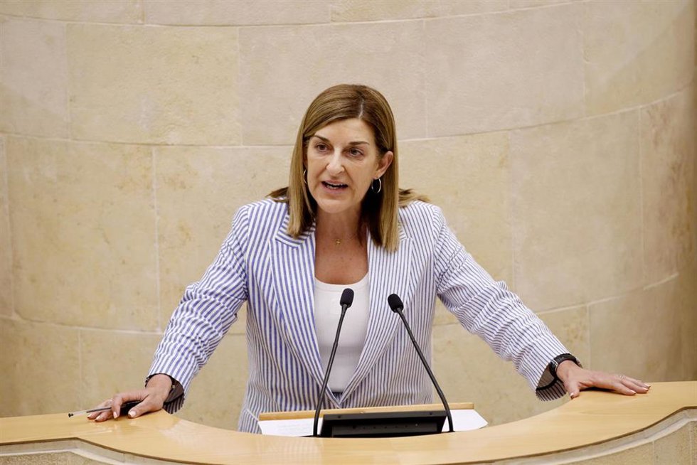 Buruaga, en el Pleno del Parlamento