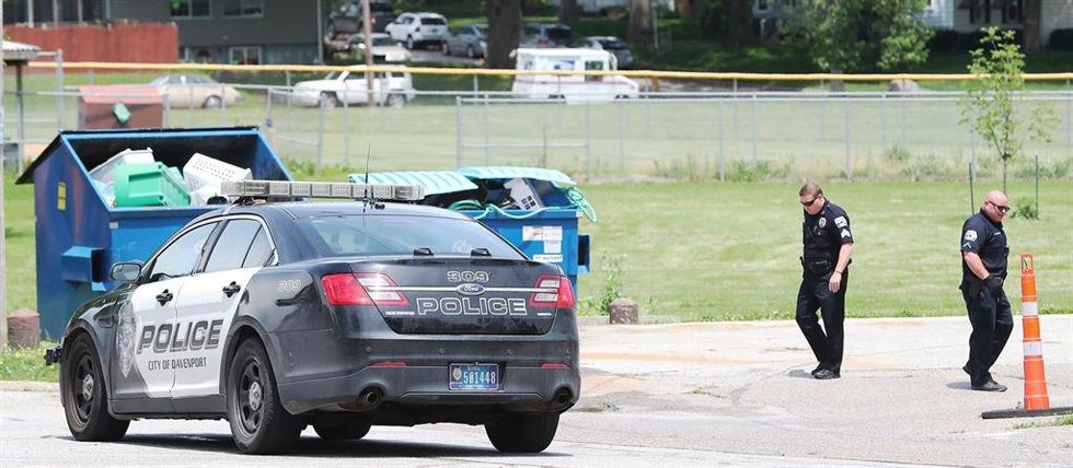 Archivo - Agentes de Policía en Iowa, Estados Unidos