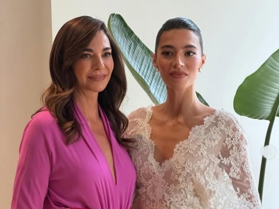 Mariló Montero y su hija Rocío Crusset el día de la boda de la modelo