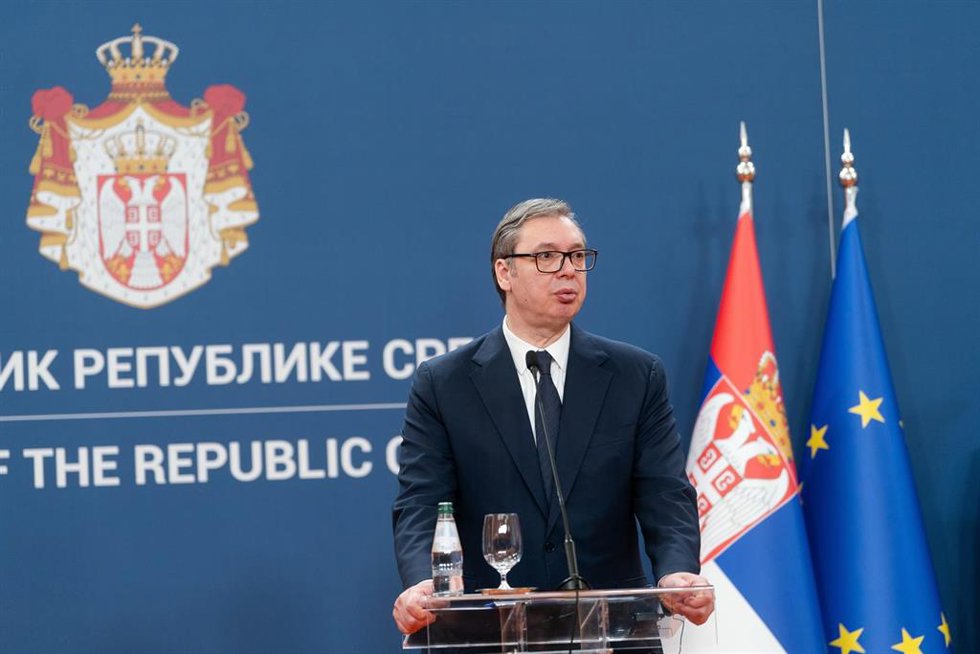 Archivo - El presidente de Serbia, Aleksandar Vucic,  durante una rueda de prensa en Belgrado. 