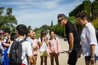Archivo - Una actividad del campamento celebrada el año pasado en la Alhambra.