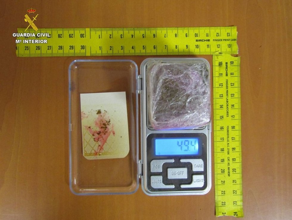 Droga aprehendida por la Guardia Civil en Tomelloso.