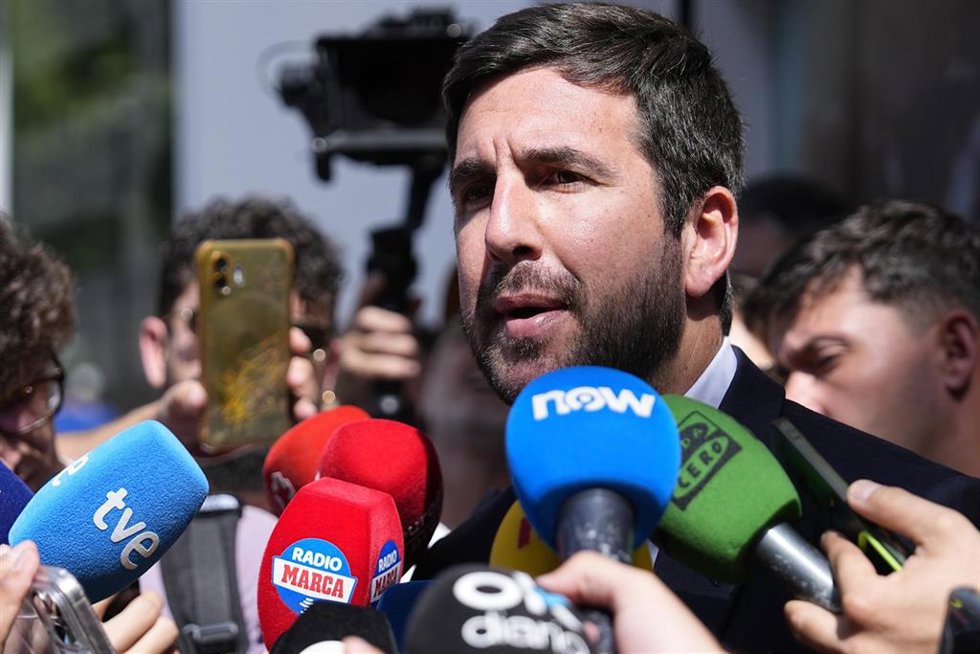 El candidato a la presidencia del Real Madrid Enrique Riquelme