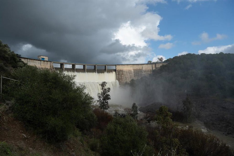Archivo - Embalse del Gergal, uno de los que forman parte de la Confederación Hidrográfica del Guadalquivir.