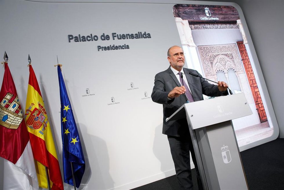 El vicepresidente primero del Gobierno regional, José Luis Martínez Guijarro.