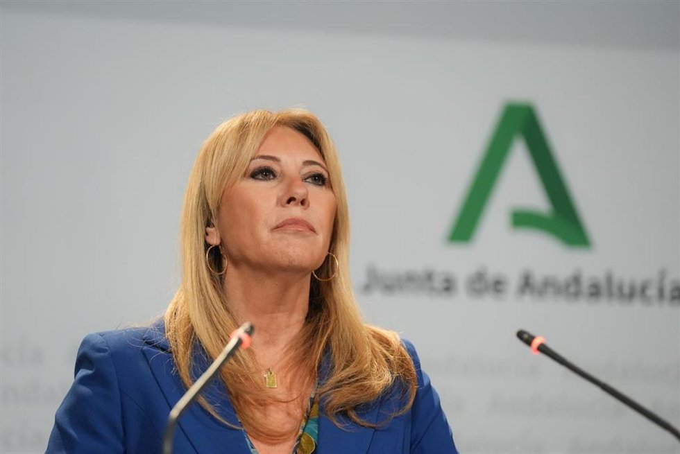 La consejera de Economía, Hacienda, Fondos Europeos y Diálogo Social de la Junta de Andalucía y portavoz del Gobierno en funciones, Carolina España