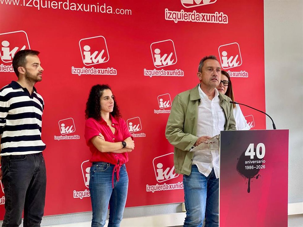 El coordinador general de IU Asturias y consejero de Ordenación del Territorio, Ovidio Zapico, este martes en rueda de prensa.