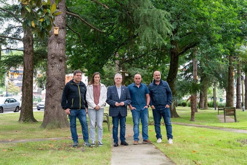 El parque de Aitamarren de Zegama se convierte en un nuevo refugio climático