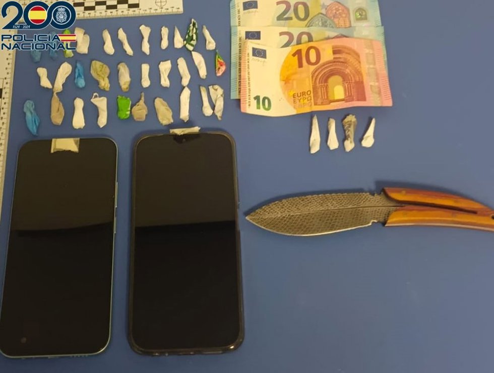 Efectos incautados por la Policía.