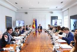 El presidente del Gobierno analiza los pasos finales para culminar la ejecución del Plan de  Recuperación a finales de agosto