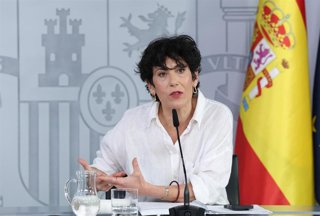 La portavoz del Gobierno, Elma Saiz, en la rueda de prensa tras el Consejo de Ministros
